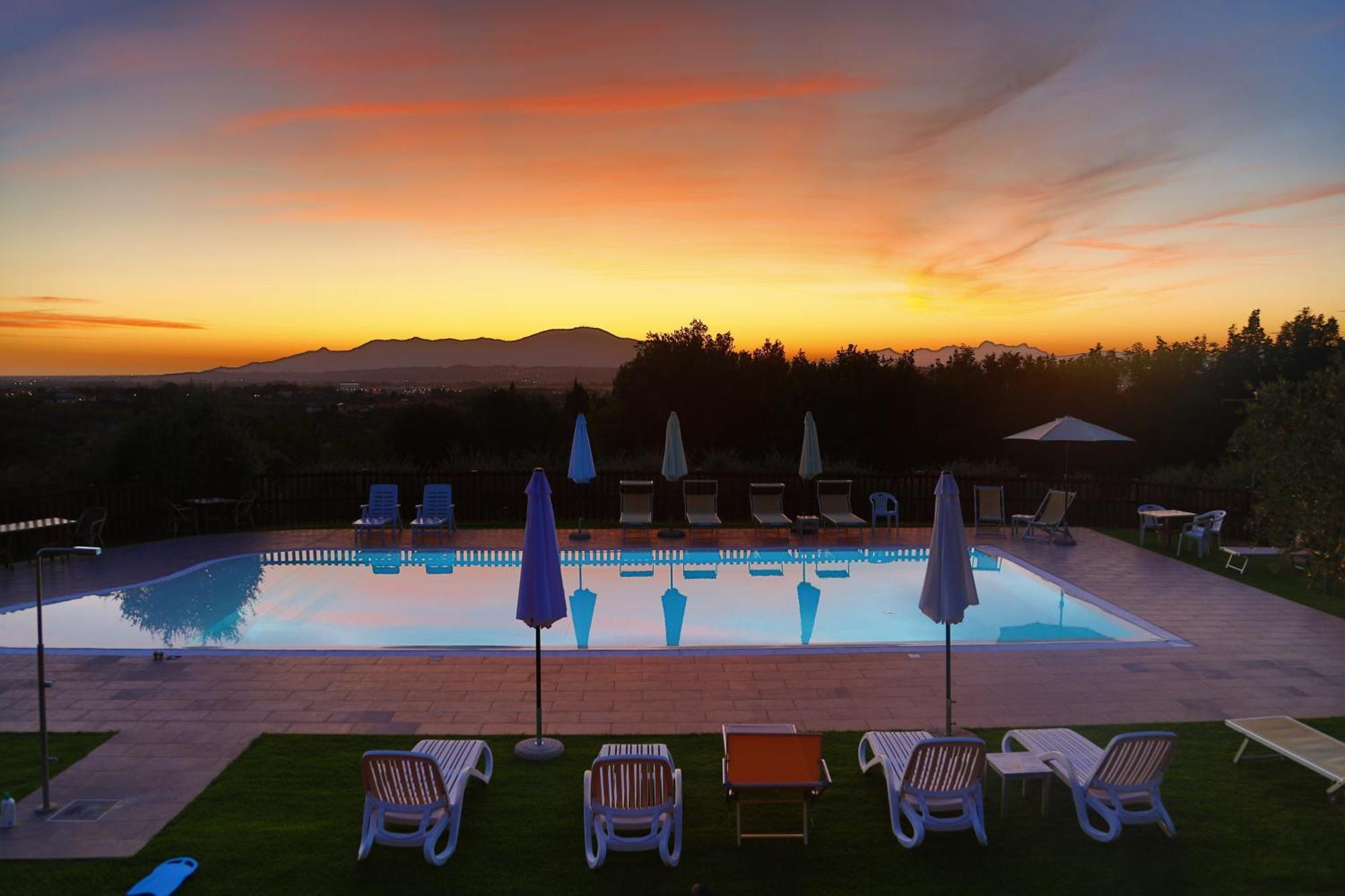 San Romano  Agriturismo Cascina Cipressa מראה חיצוני תמונה